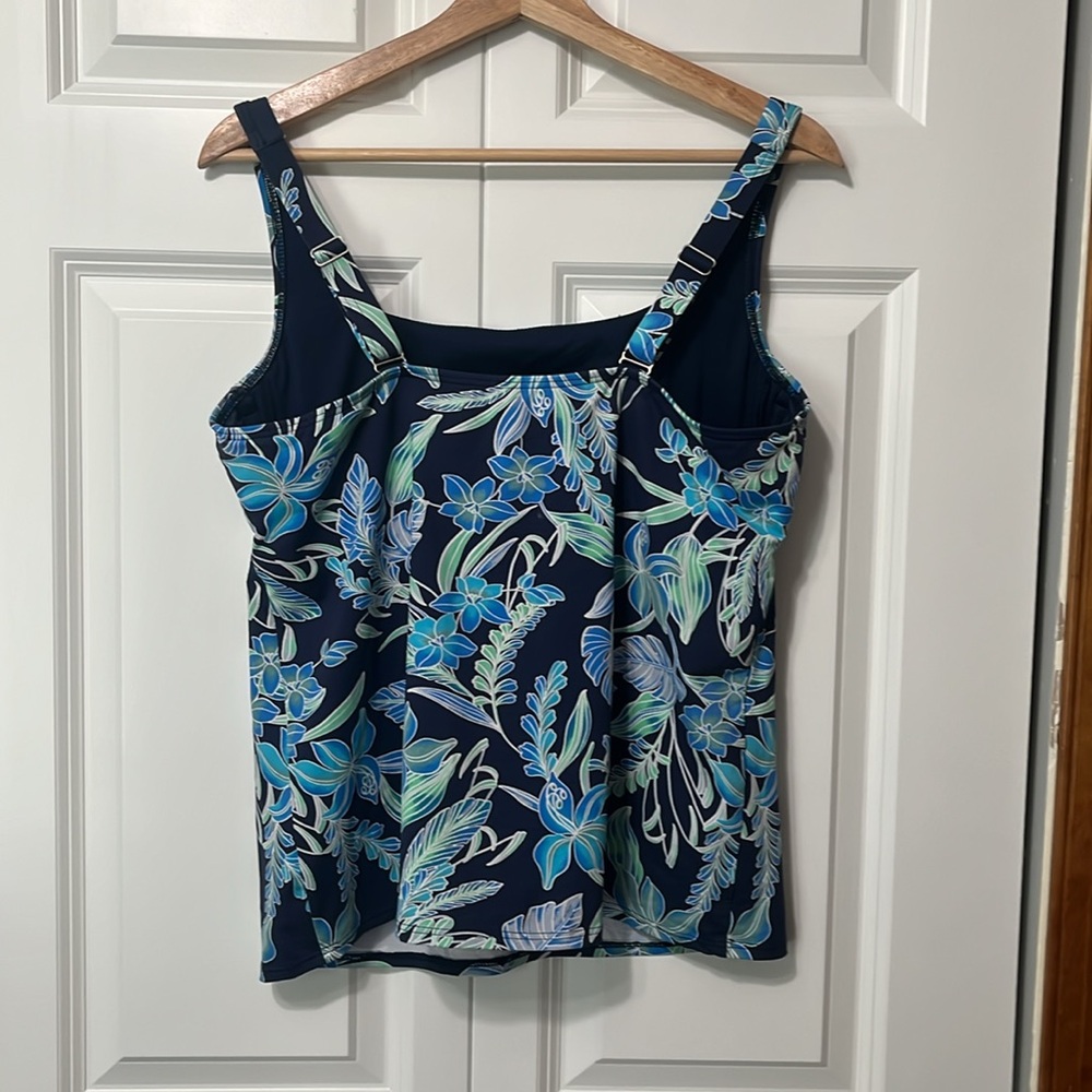 Ladies lands End Tankini Top - Size 14DD…like new - Picture 2 of 4